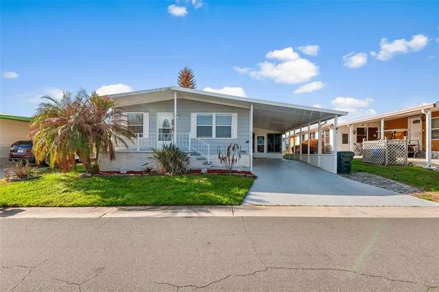 914 Pine Ridge Drive, LAKELAND
