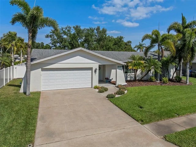 1849 Del Robles Drive, CLEARWATER