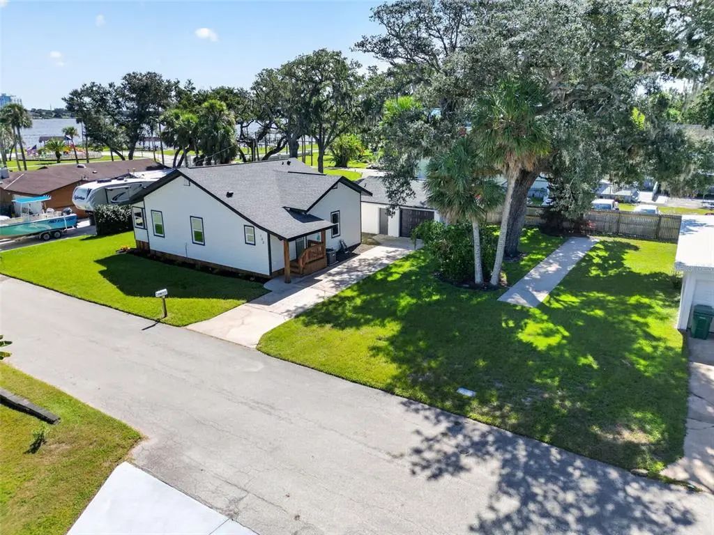 103 Park Circle, HOLLY HILL