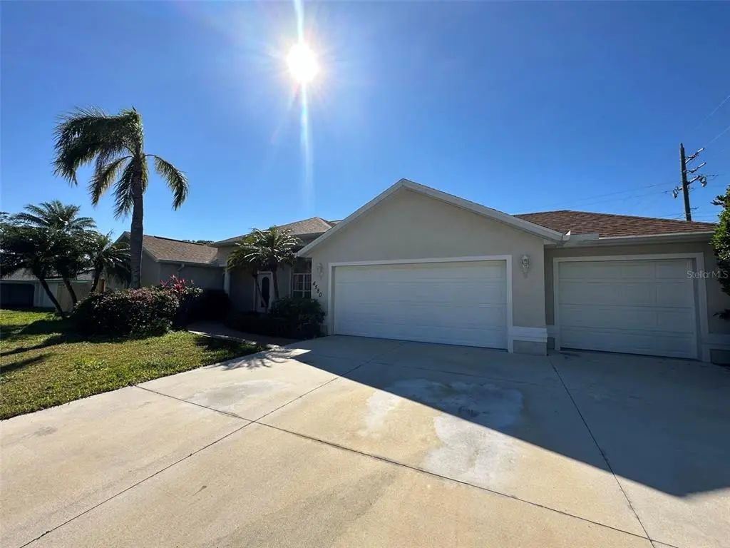 4580 Crystal Road, VENICE