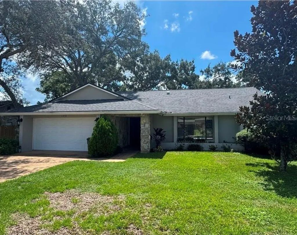 120 Annwood Road, PALM HARBOR