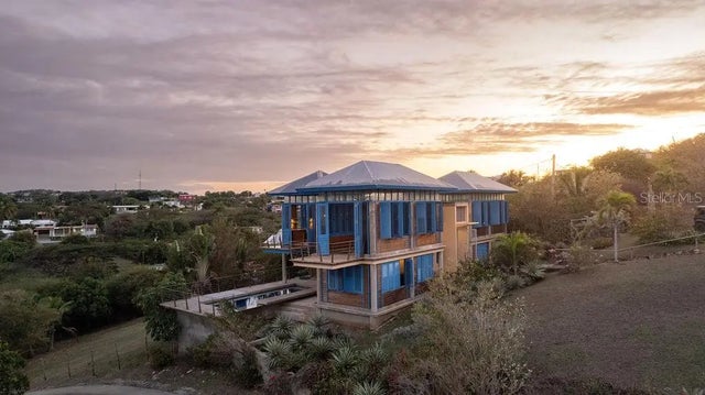 310 Bravos De Boston, VIEQUES