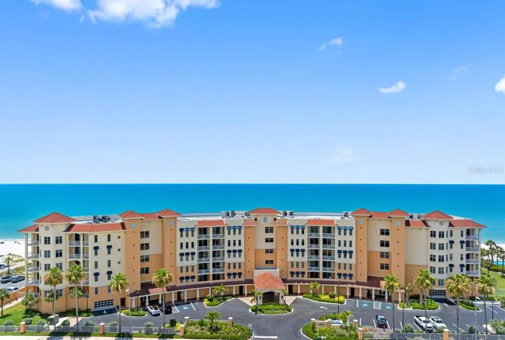 15208 Gulf Boulevard 404, MADEIRA BEACH