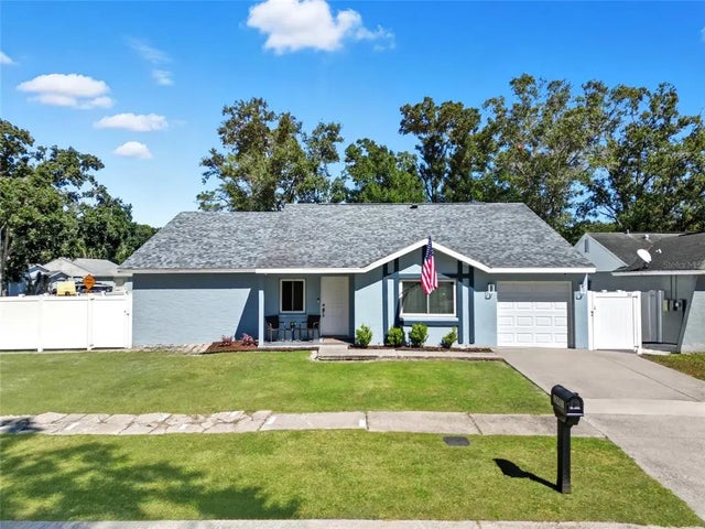 12421 Pepperfield Drive, TAMPA