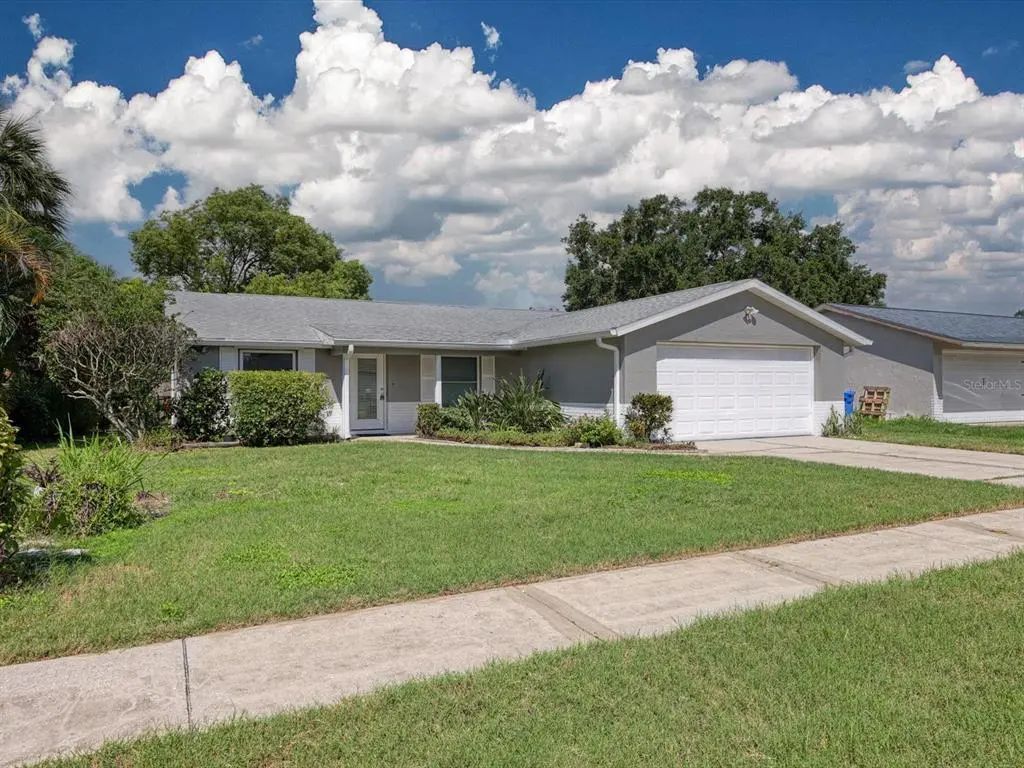 6002 Firefly Ln, APOLLO BEACH