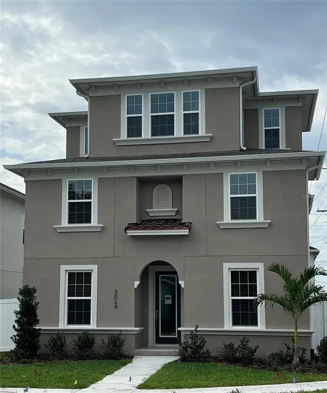 3024 W Cass Street, TAMPA