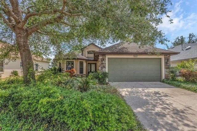 8167 Bridgeport Bay Circle, MOUNT DORA