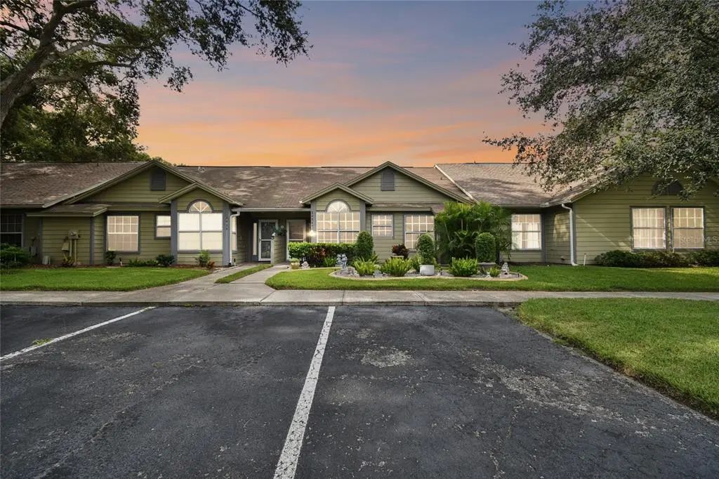 2434 Bentley Drive, PALM HARBOR