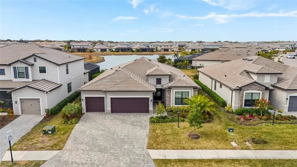 15351 Serene Shores Loop, LAKEWOOD RANCH