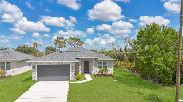 488 Sunset Road N, ROTONDA WEST