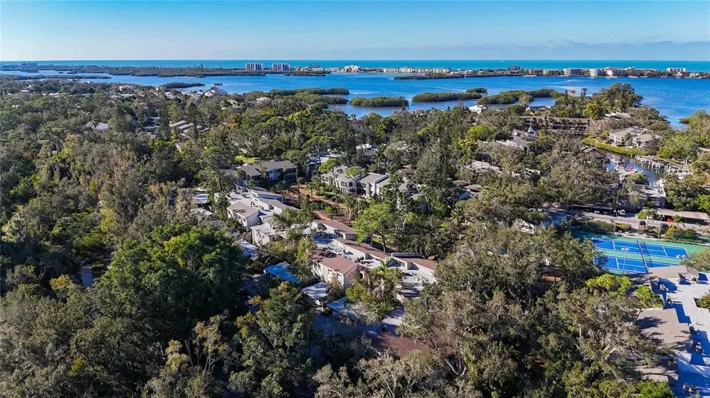 1508 Pelican Cove Road Gr232, SARASOTA