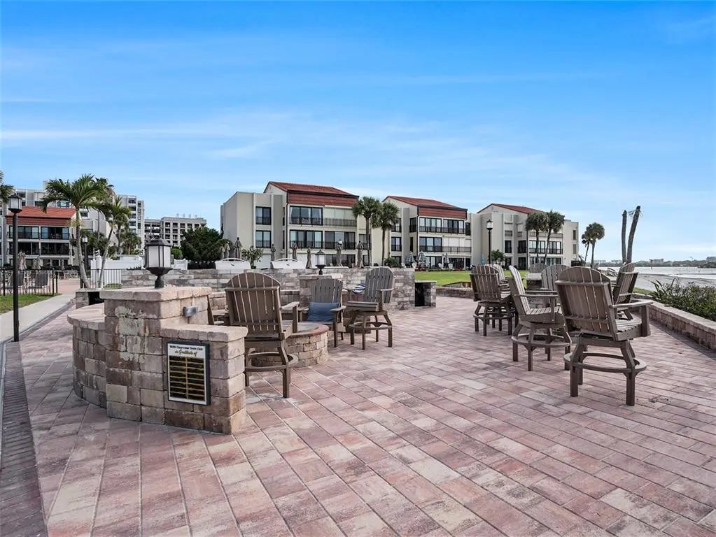 830 S Gulfview Boulevard 102, CLEARWATER BEACH