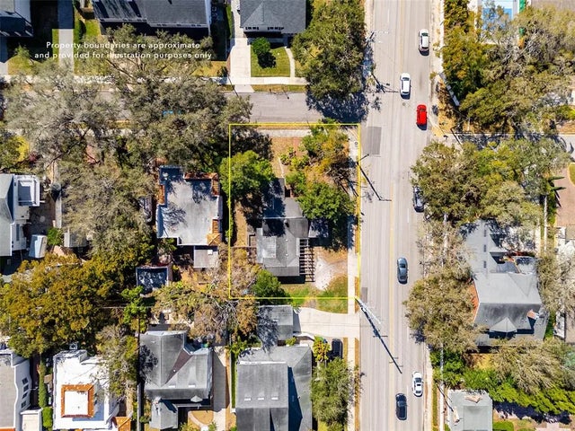 2627 W Watrous Avenue, TAMPA