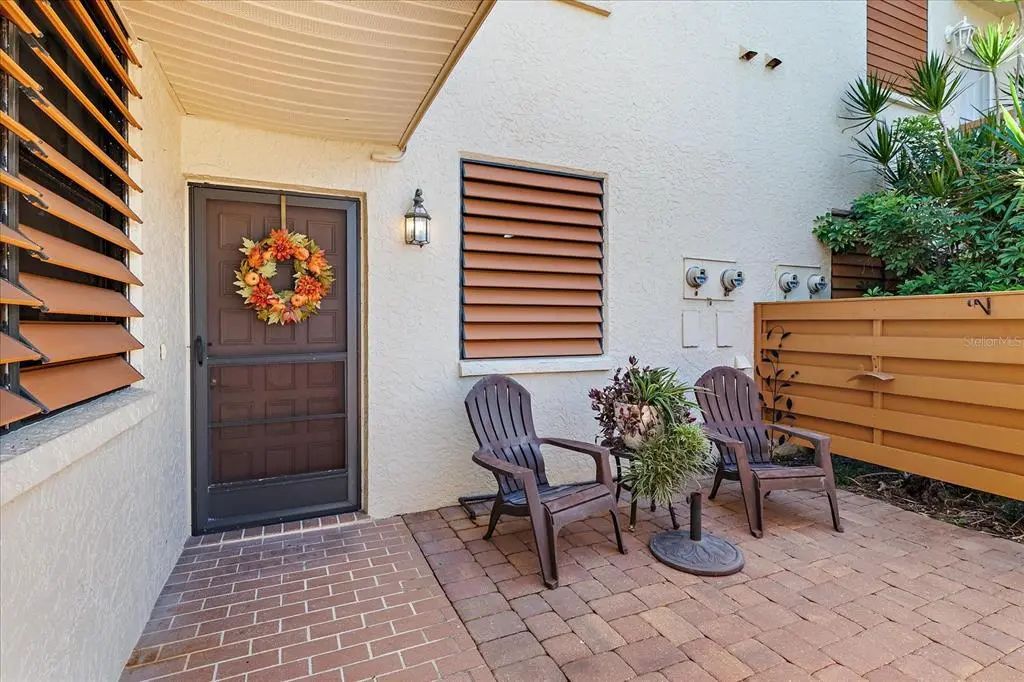 211 Pineneedle Drive 211, BRADENTON