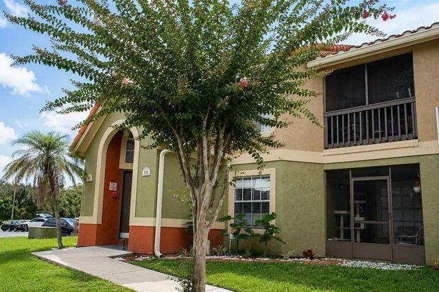429 Fountainhead Circle 121, KISSIMMEE