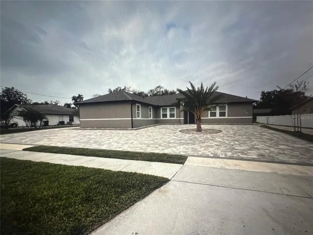 2420 Gresham Drive, ORLANDO