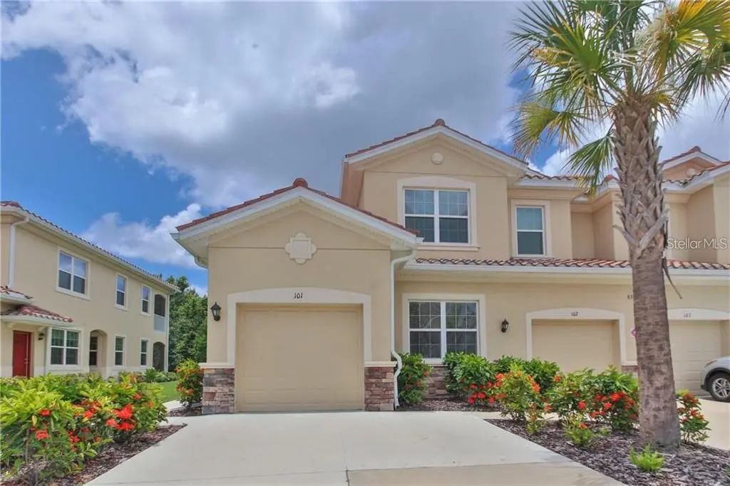 8332 Enclave Way 101, SARASOTA