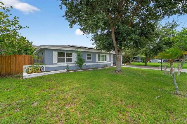 3701 60th Street N, ST PETERSBURG