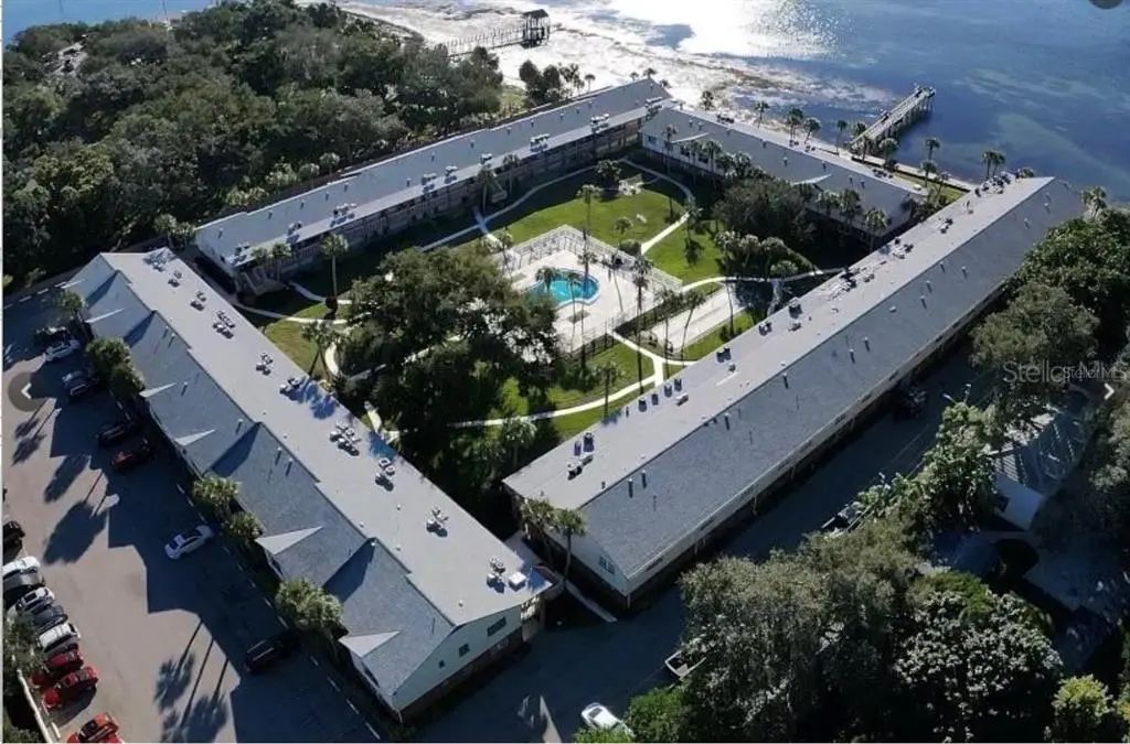 650 Pinellas Point Drive S 240, ST. PETERSBURG
