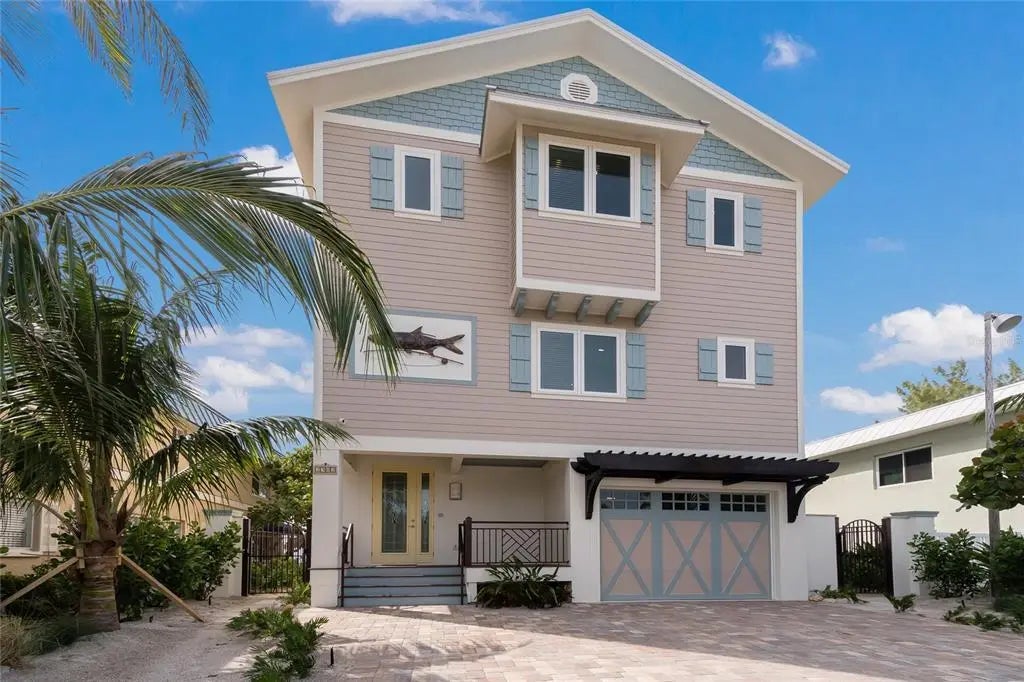 2302 Gulf Drive N, BRADENTON BEACH