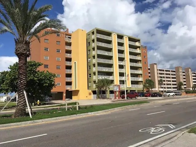 18610 Gulf Boulevard 211, INDIAN SHORES