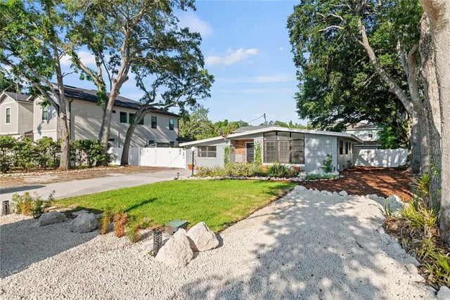 2407 S Lois Avenue, TAMPA