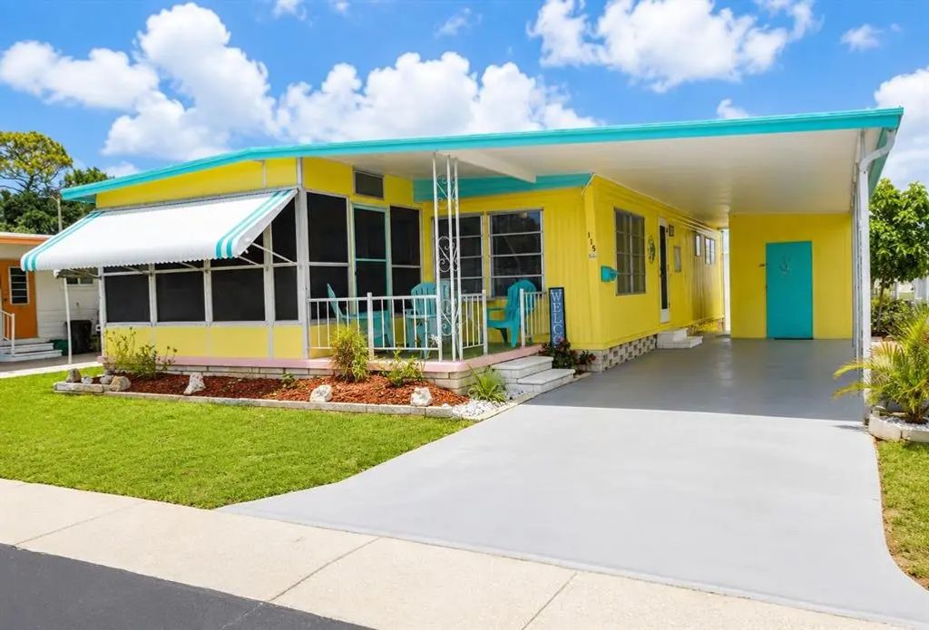 115 Rachel Drive, TARPON SPRINGS