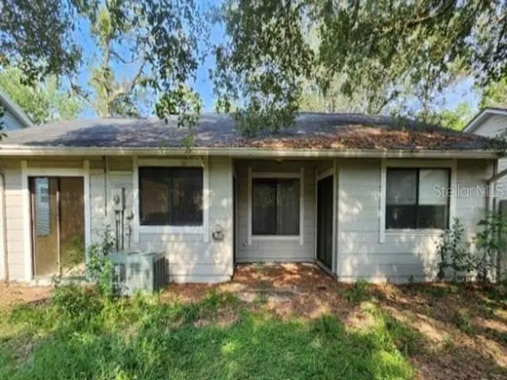 2 of 13 - 270 Amberwood Court, ORMOND BEACH, FL