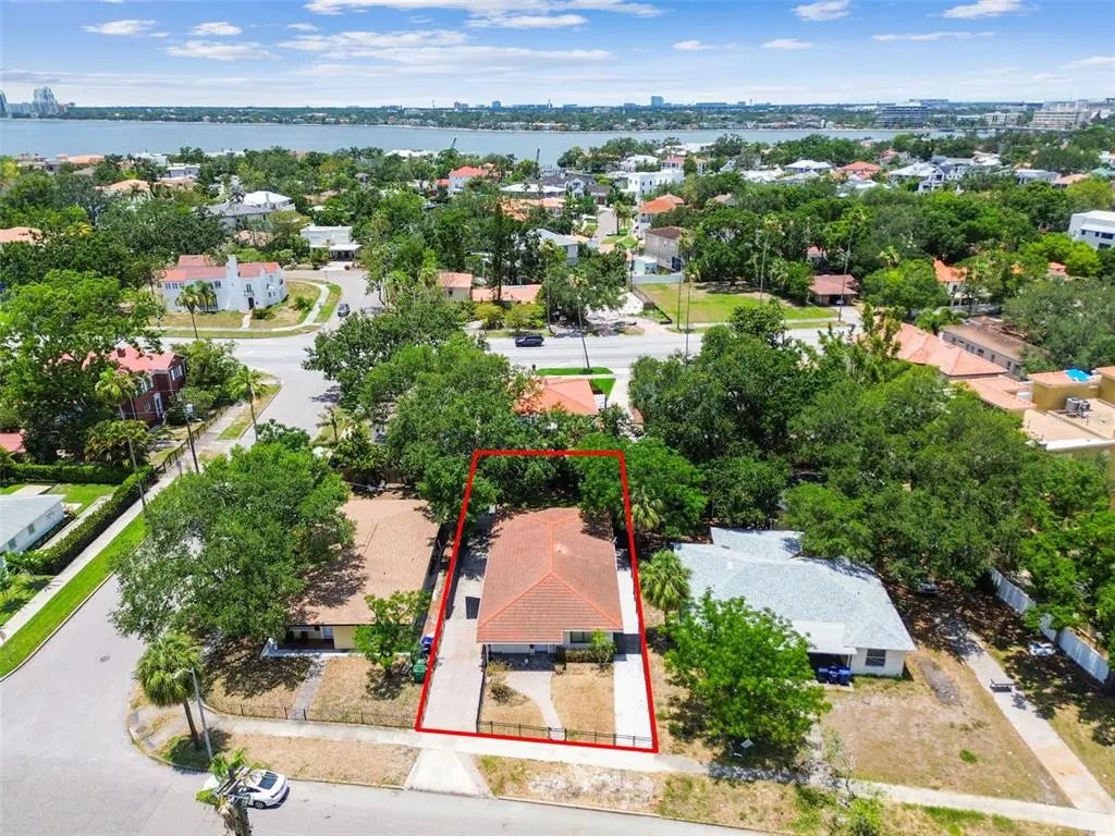 120 Bosphorous Avenue, TAMPA