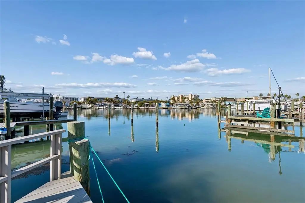 14919 N Bayshore Drive 1, MADEIRA BEACH