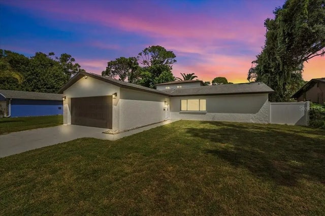 5945 64th Terrace North, PINELLAS PARK