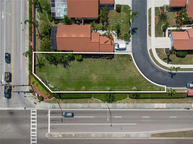 4344 Marcott Circle, SARASOTA