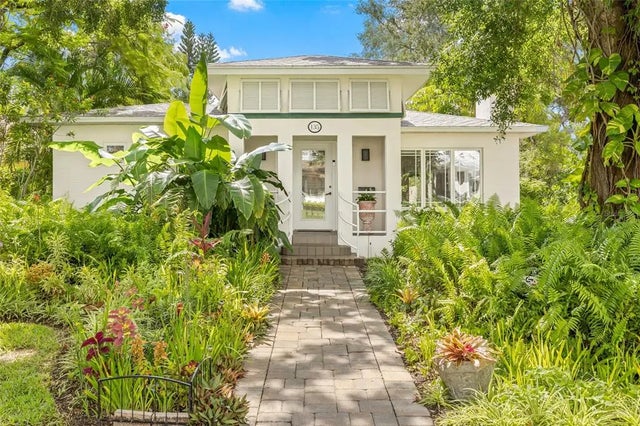 135 Aranda Street Ne, ST PETERSBURG