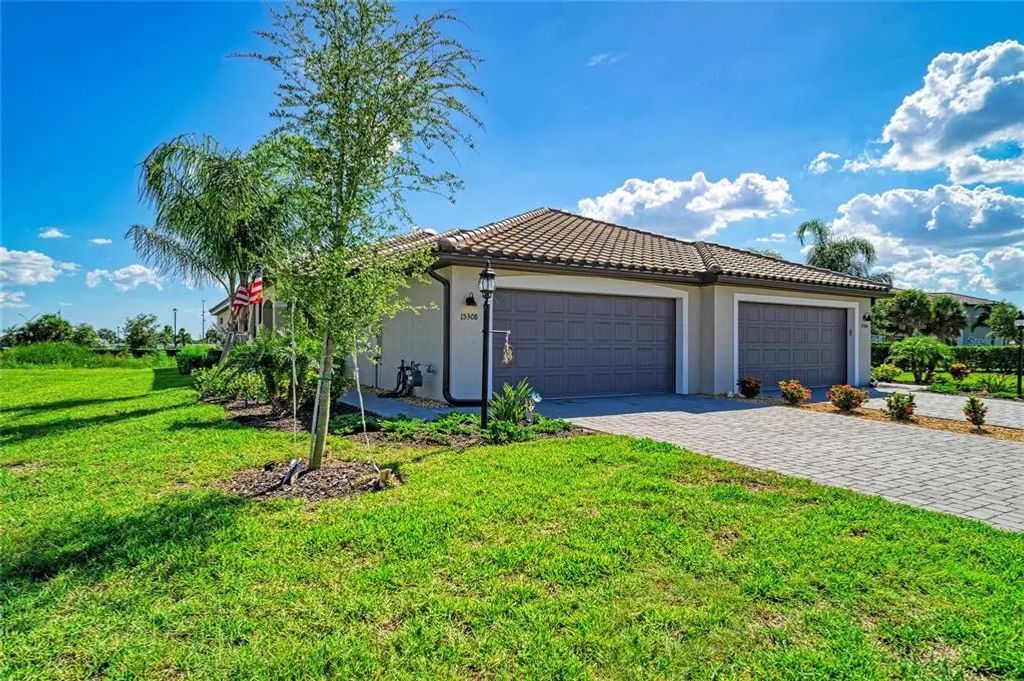 15308 Sunny Day Drive, BRADENTON