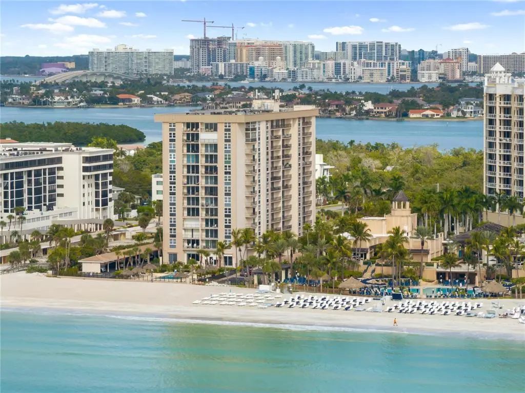 1212 Benjamin Franklin Drive 206, SARASOTA