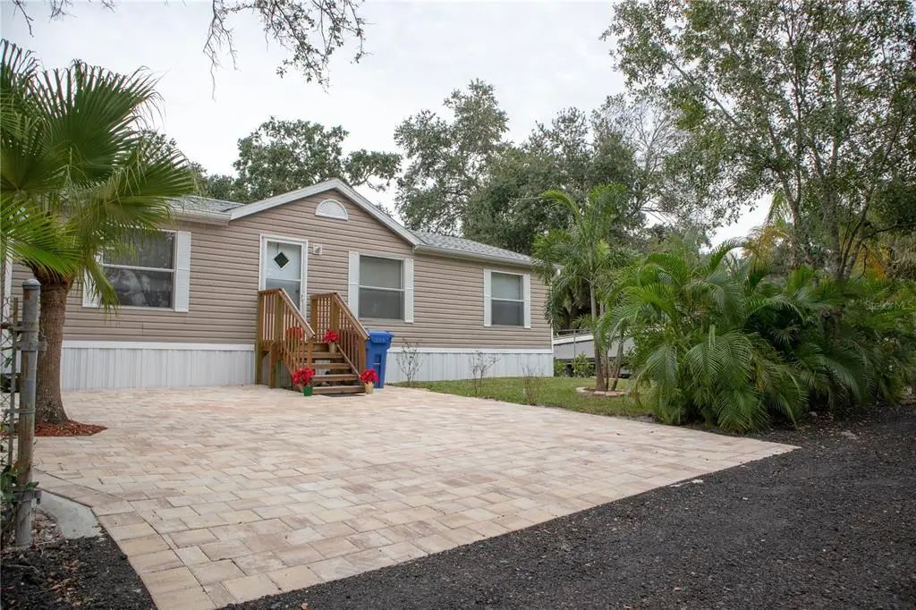 Photo of Listing #TB8529224