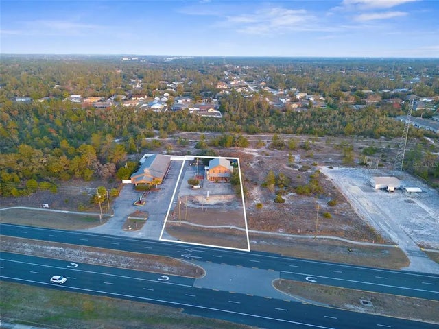 7044 Commercial Way, WEEKI WACHEE