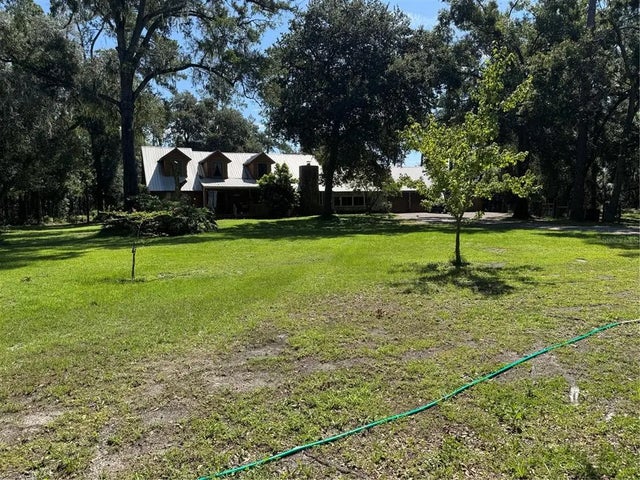 2635 N Dover Road, DOVER