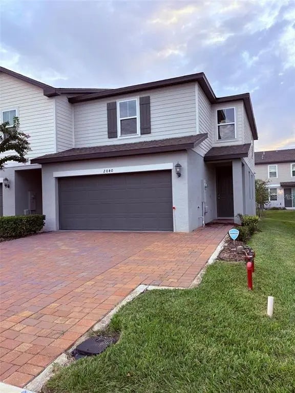 2040 Milkweed Street, OCOEE