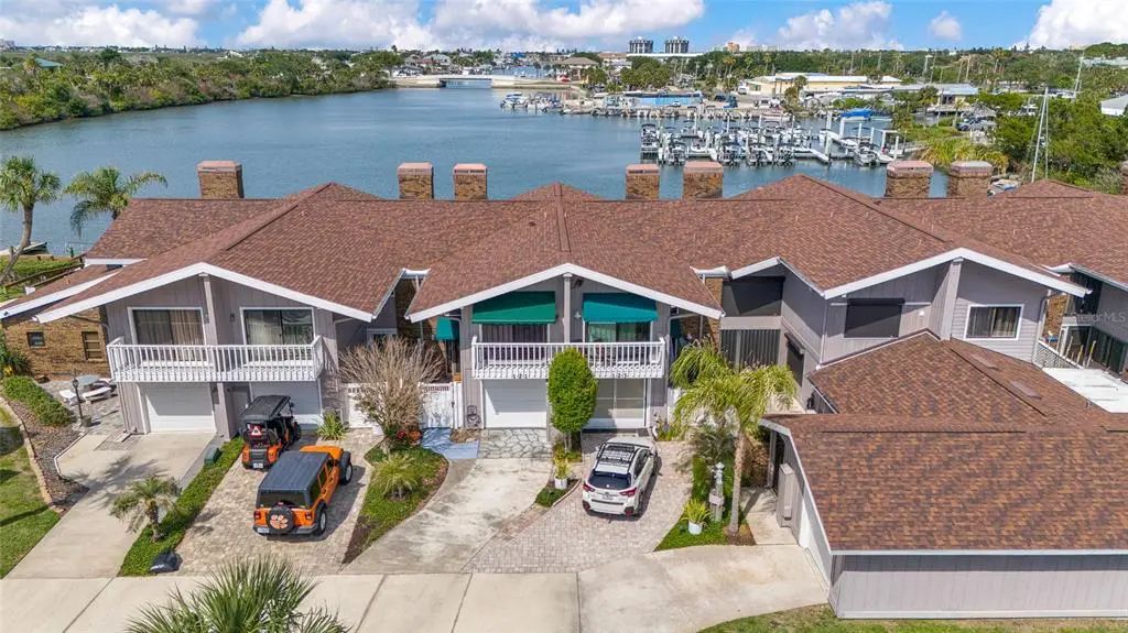 121 Lagoon Court, NEW SMYRNA BEACH