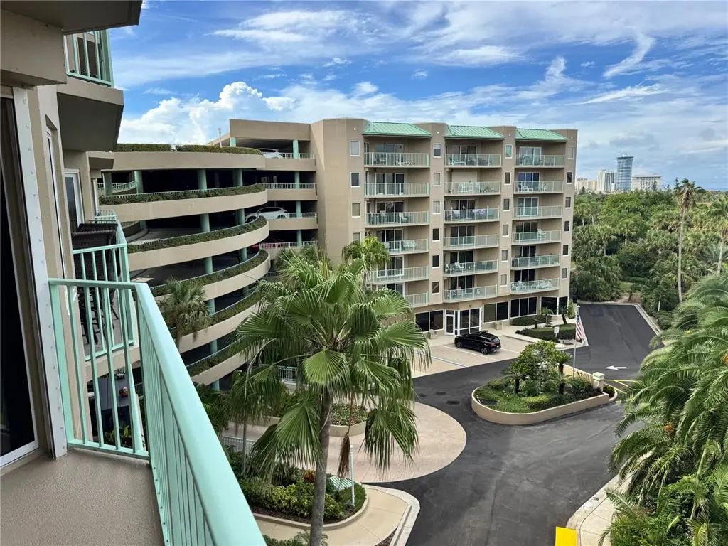 4 Oceans West Blvd 606d, DAYTONA BEACH SHORES