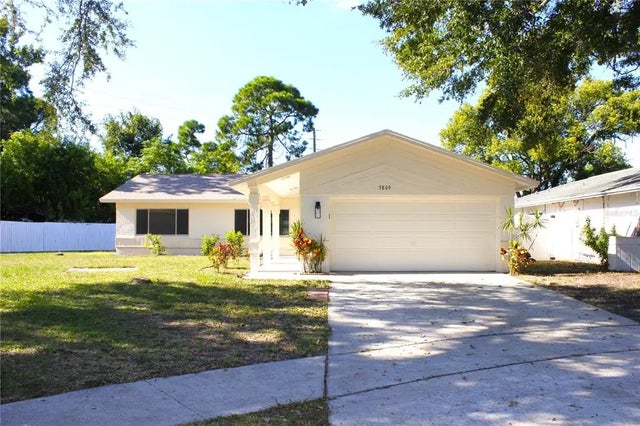 7809 Dover Court N, ST PETERSBURG