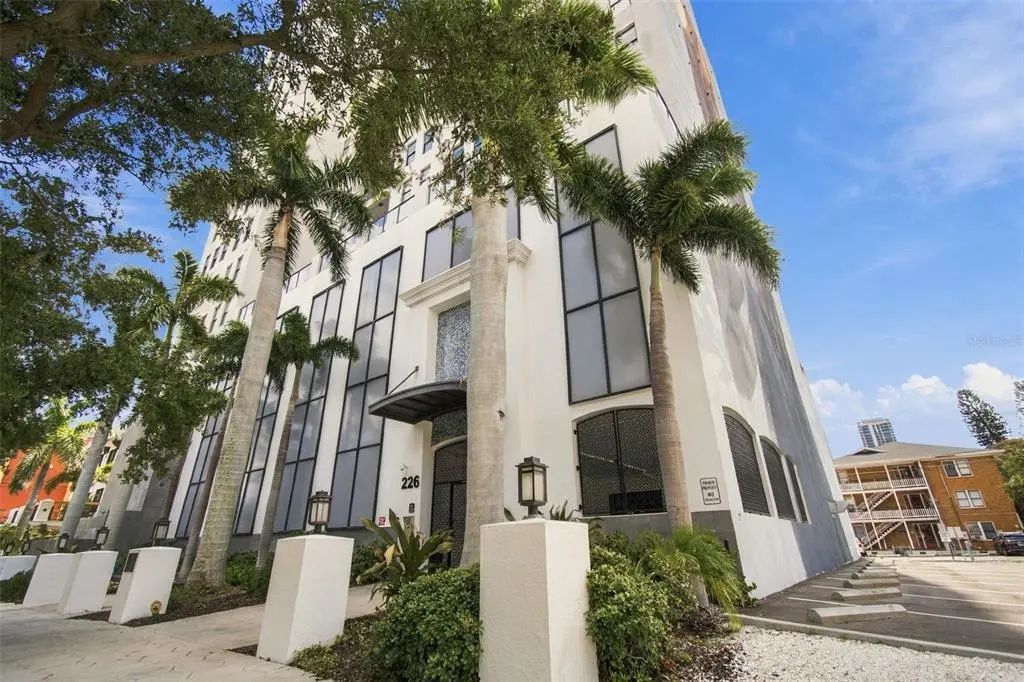 226 5th Avenue N M05, ST. PETERSBURG