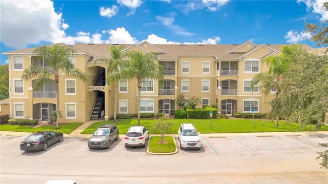 2300 Silver Palm Drive 303, KISSIMMEE