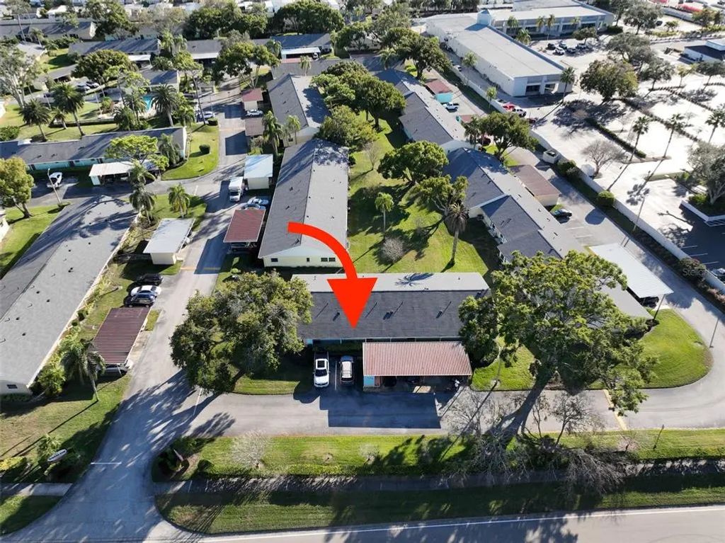 2465 Northside Drive 102, CLEARWATER