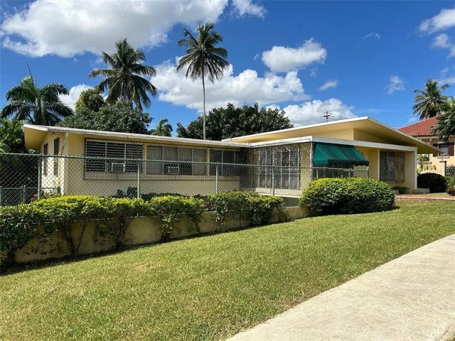 Urb Garden Hills Terrace St. L4, GUAYNABO