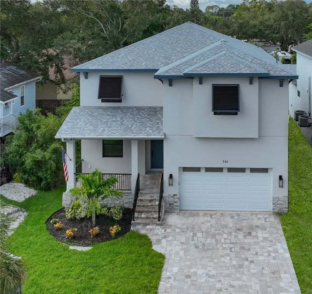 785 Lime Street, PALM HARBOR