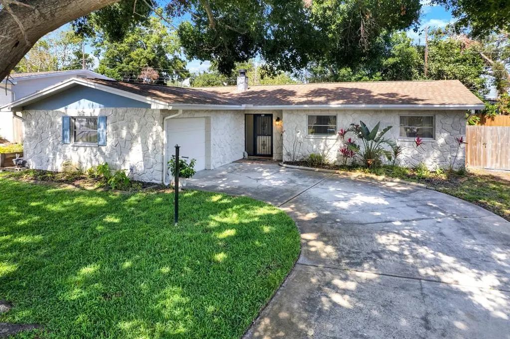 8253 137th Lane, SEMINOLE