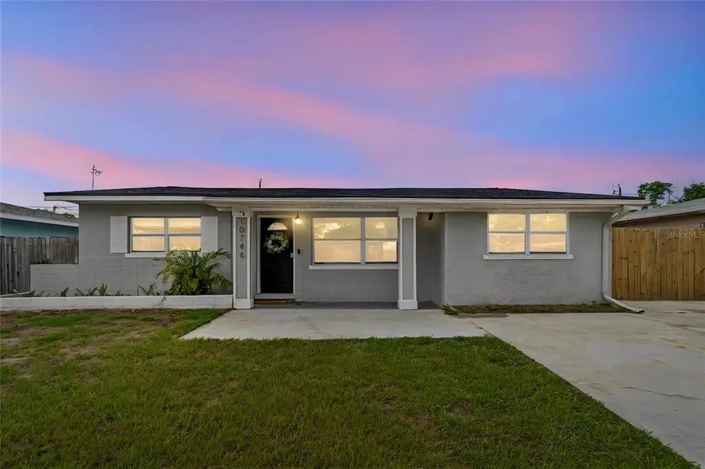 10746 109th Street, SEMINOLE