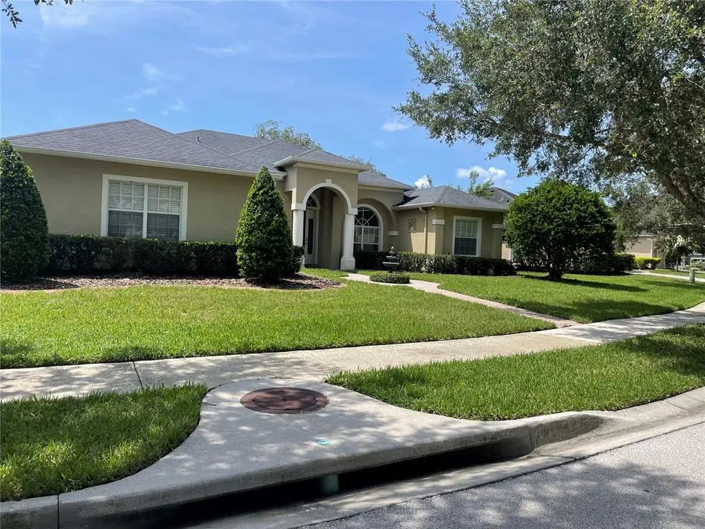 3647 Hollywood Place, OVIEDO